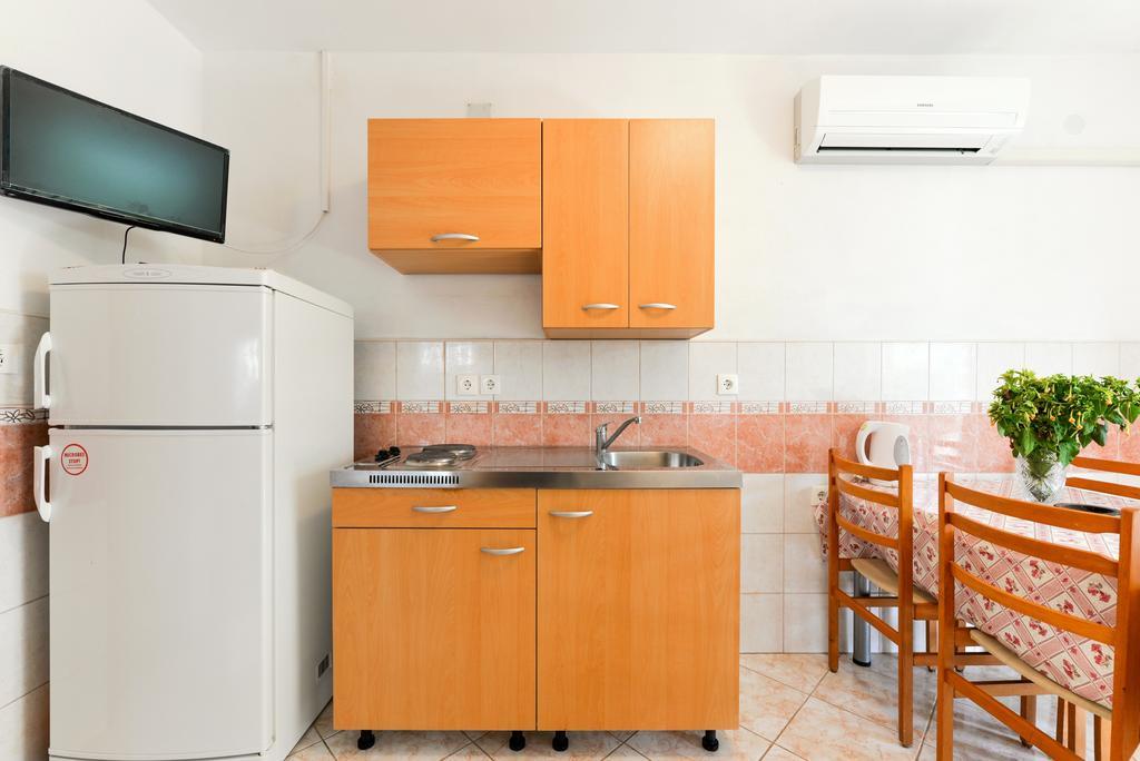 Apartments Antica - Edita Rtina Phòng bức ảnh